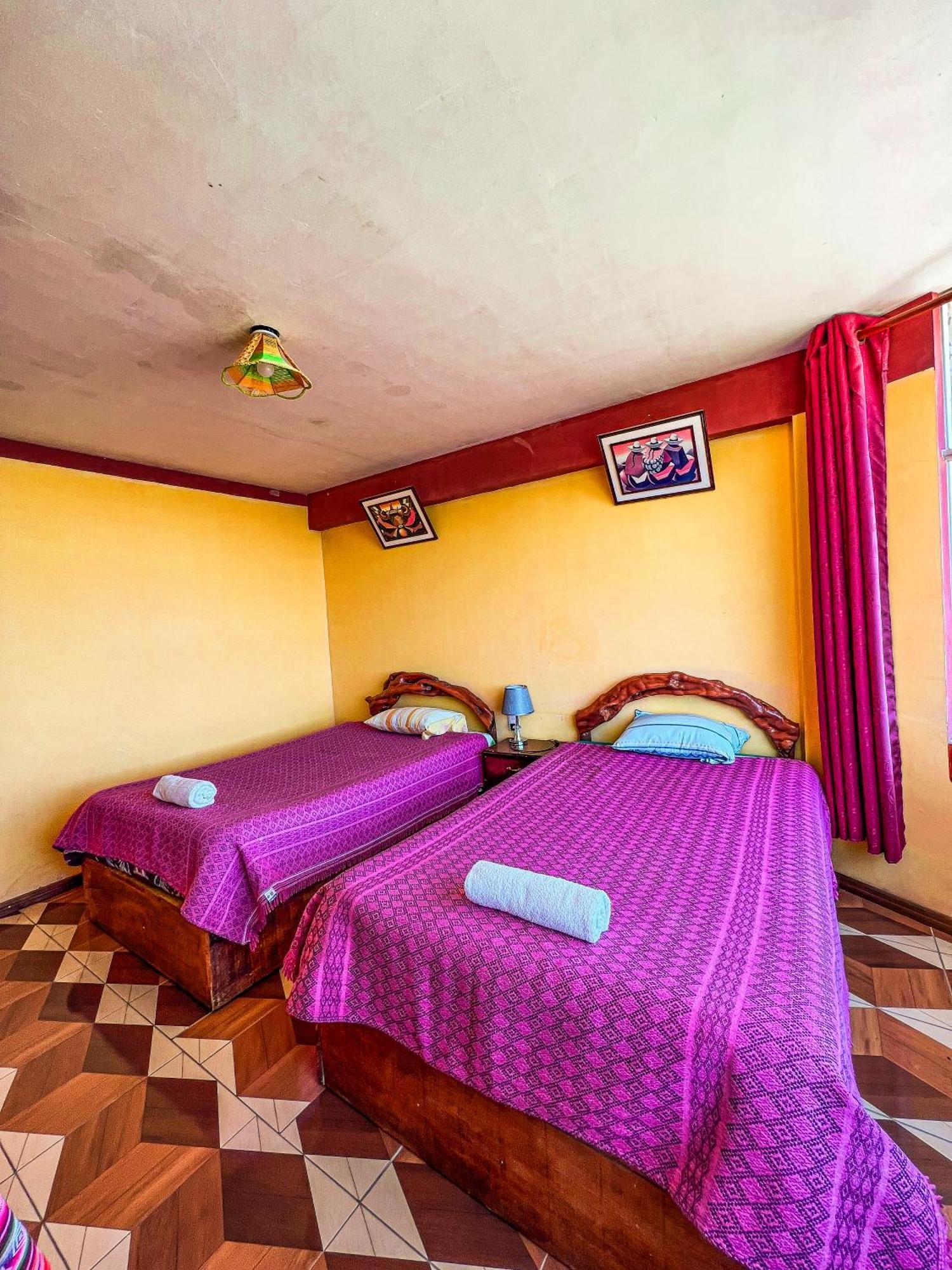 Hostal Sol Y Lago โกปากาบานา ภายนอก รูปภาพ