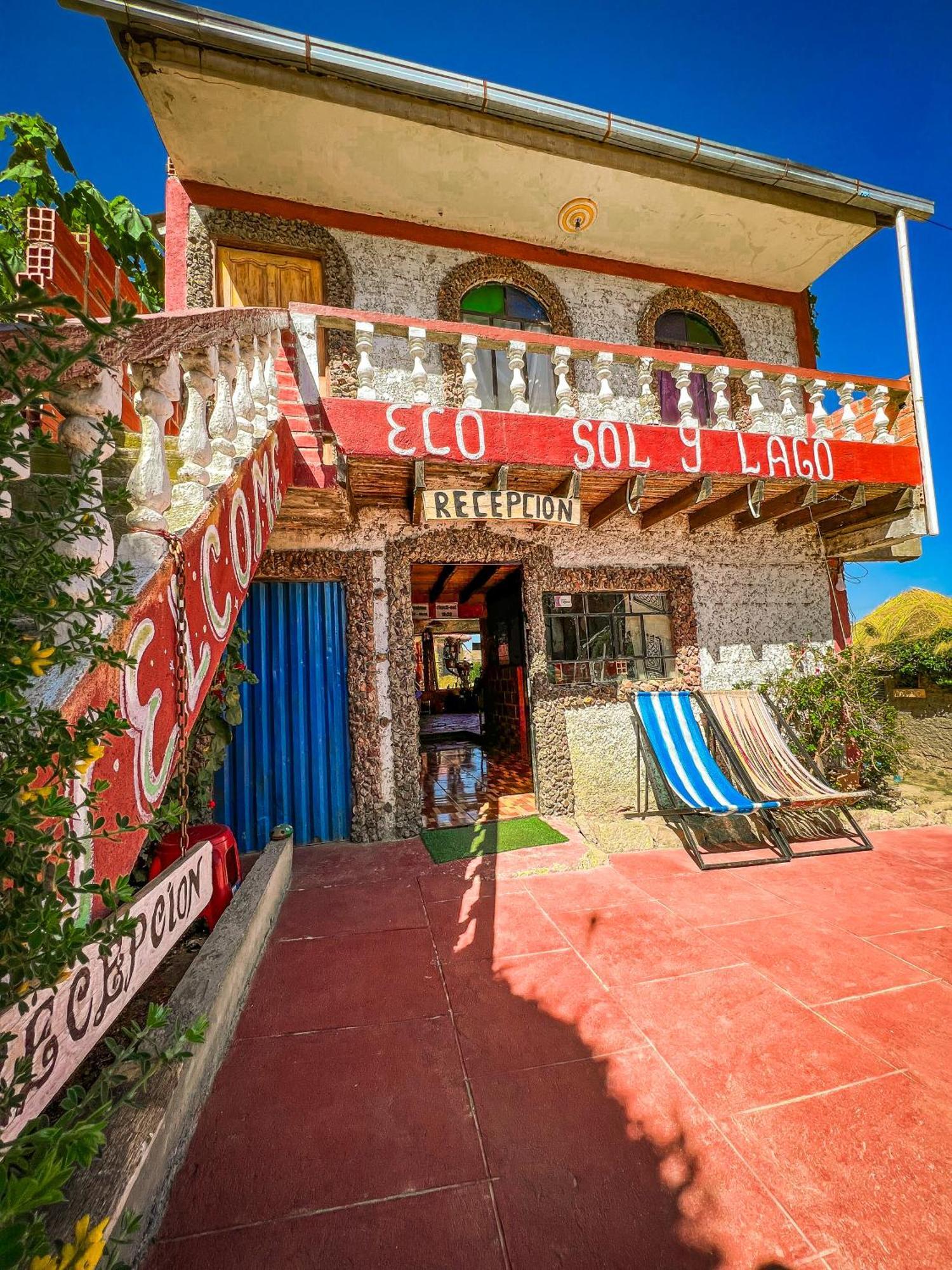 Hostal Sol Y Lago โกปากาบานา ภายนอก รูปภาพ