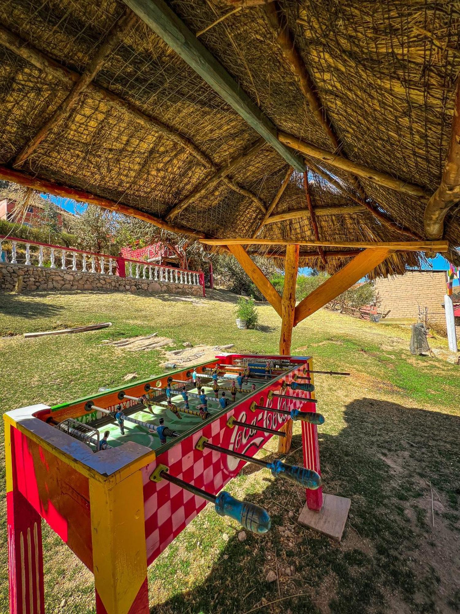 Hostal Sol Y Lago โกปากาบานา ภายนอก รูปภาพ