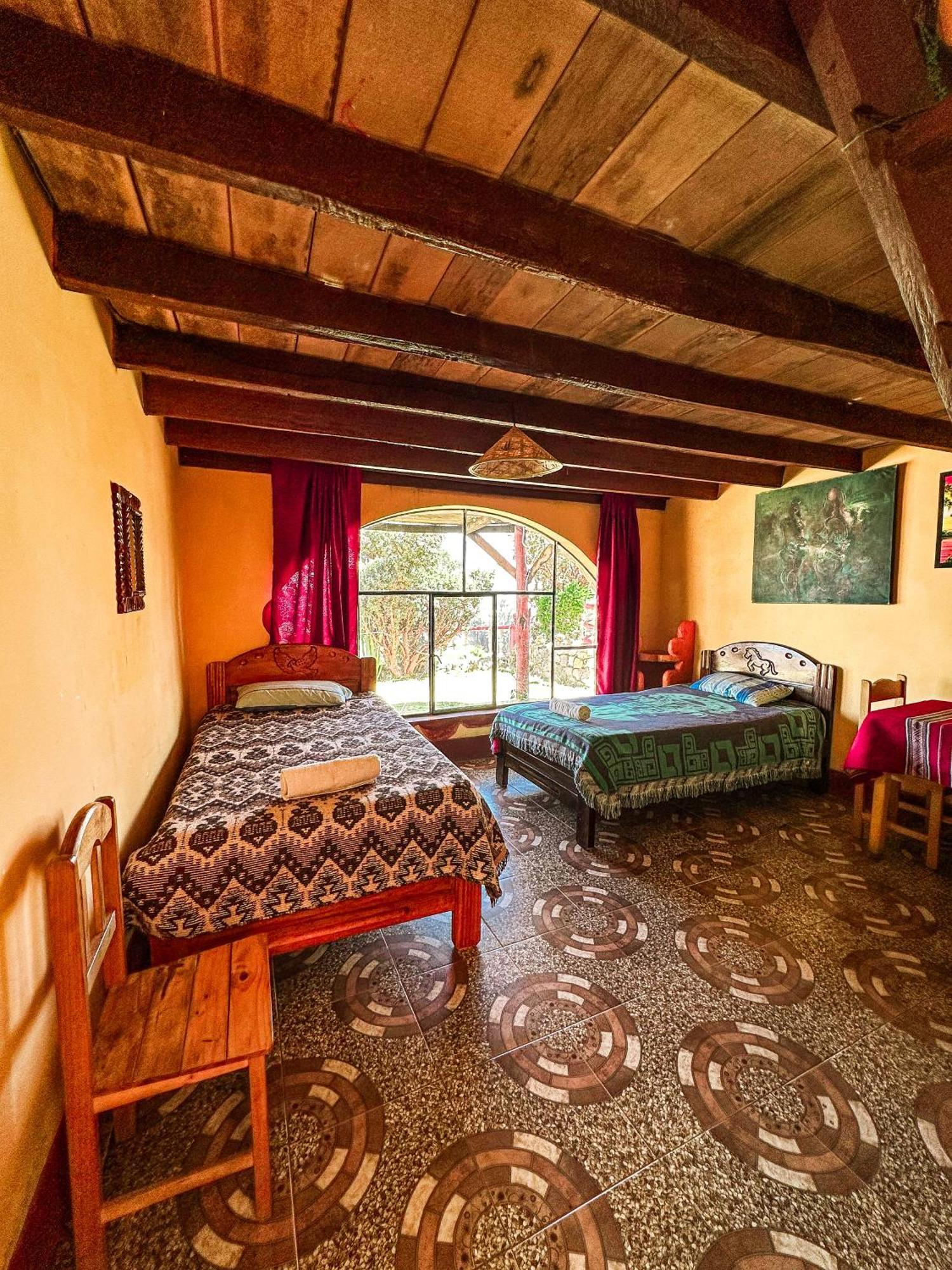 Hostal Sol Y Lago โกปากาบานา ภายนอก รูปภาพ
