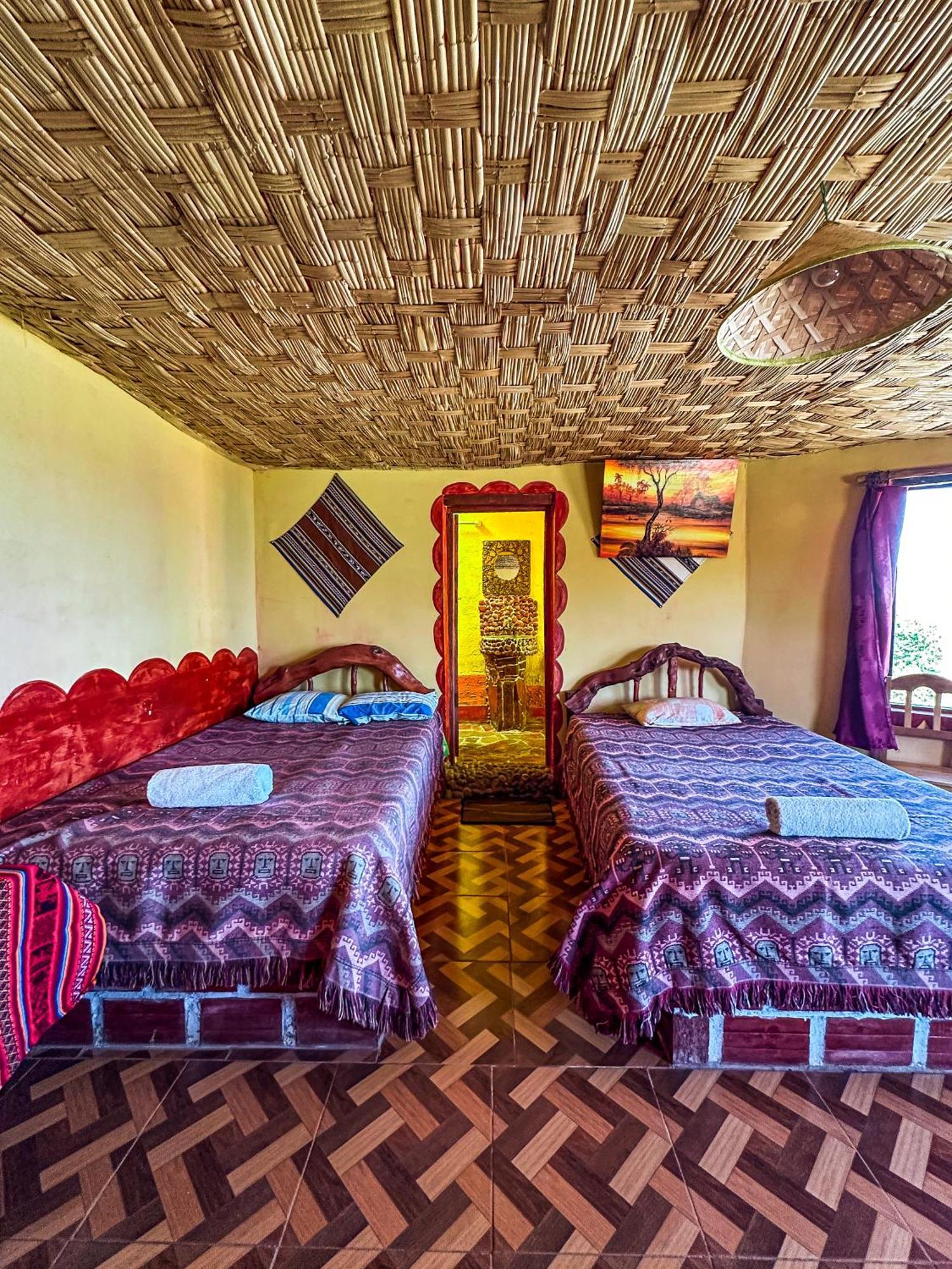 Hostal Sol Y Lago โกปากาบานา ภายนอก รูปภาพ